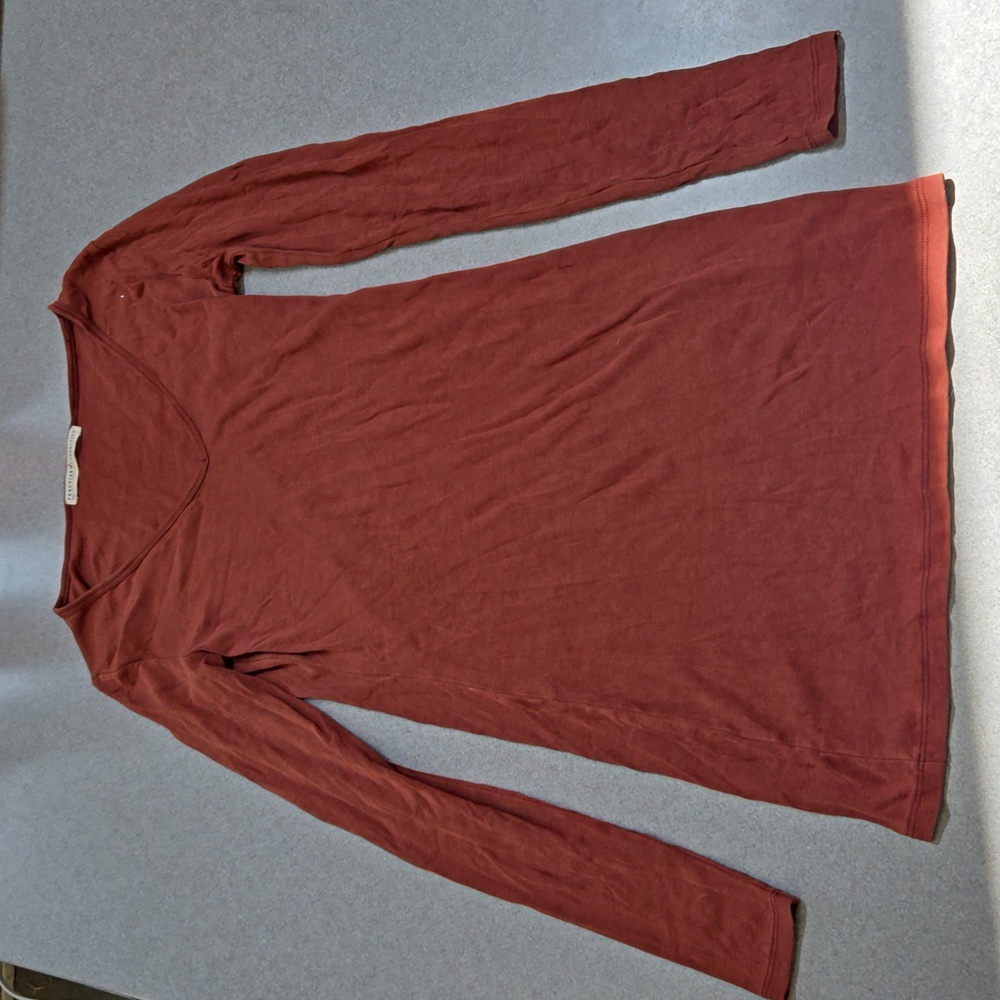 Burgundy cotton top